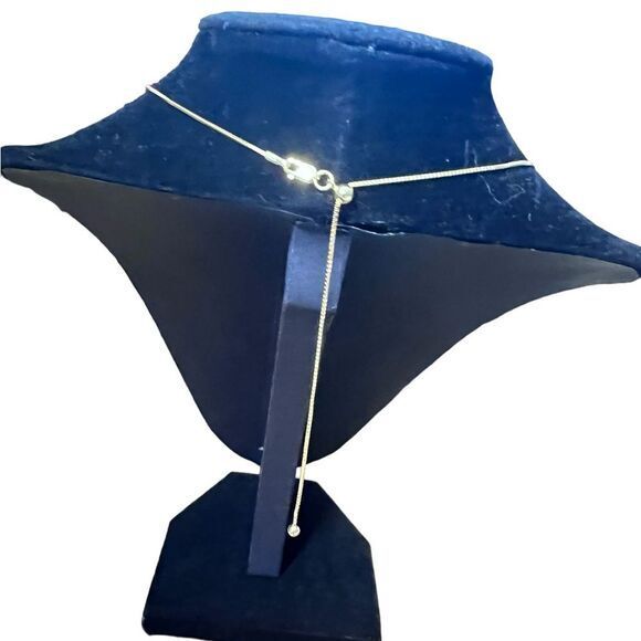 Authentic Louis Vuitton Pink Charm Adjustable Necklace - Picture 4 of 10